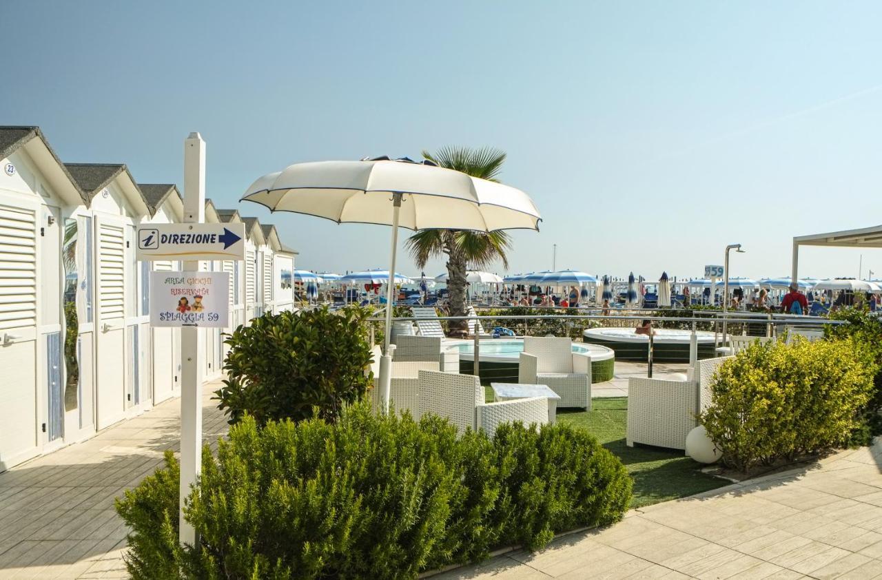 Hotel Diamond Riccione Dış mekan fotoğraf