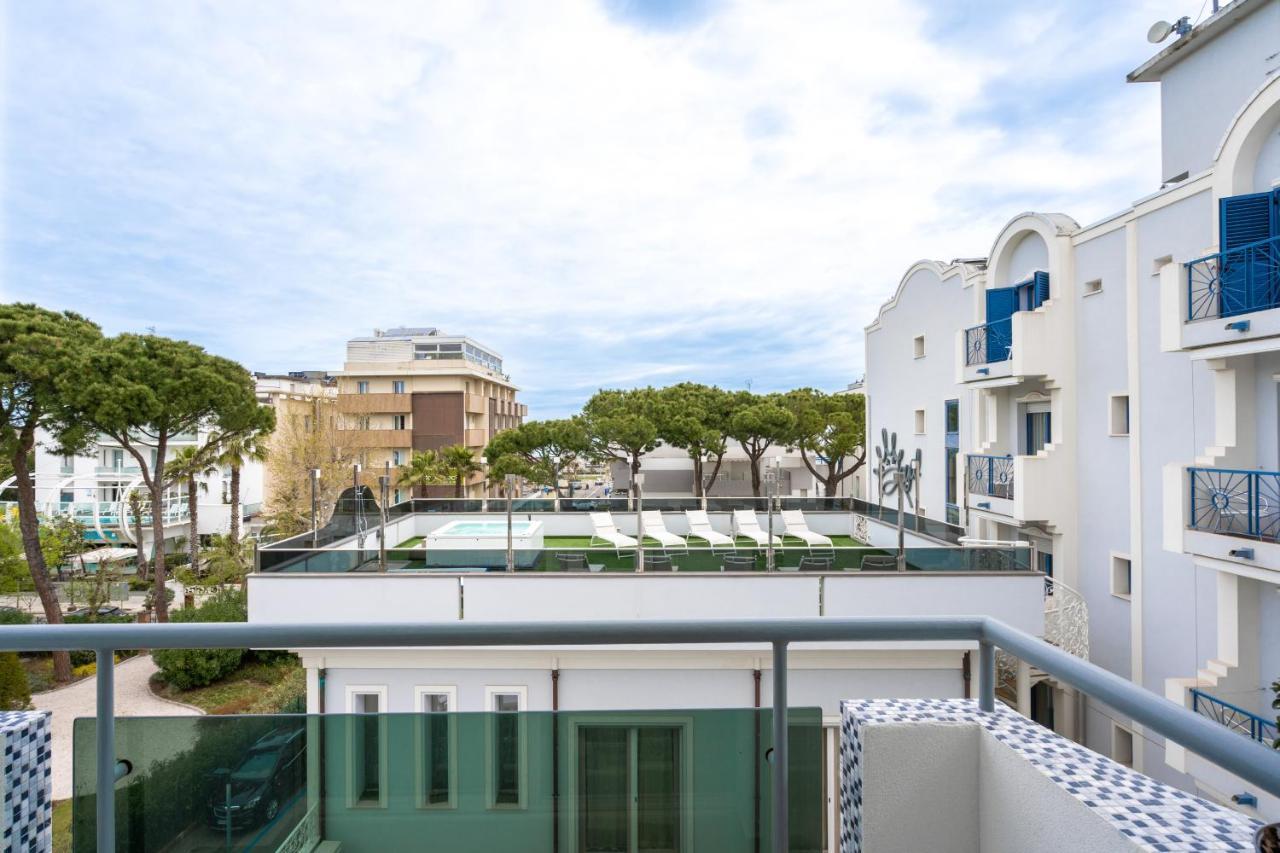 Hotel Diamond Riccione Dış mekan fotoğraf
