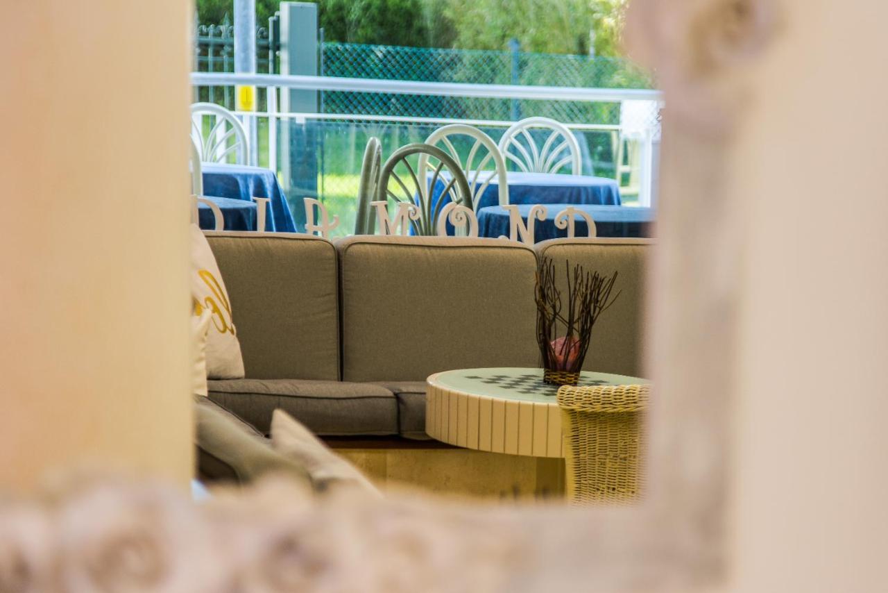 Hotel Diamond Riccione Dış mekan fotoğraf