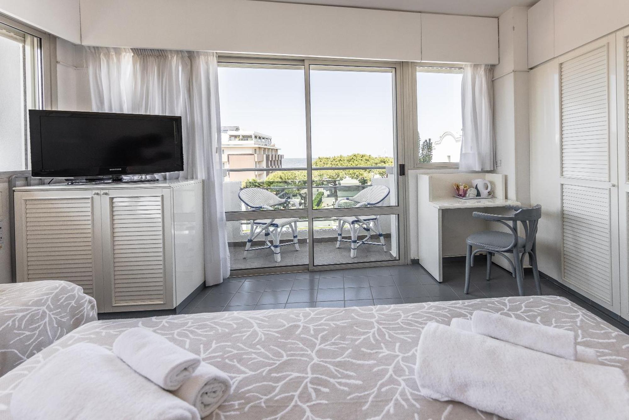 Hotel Diamond Riccione Dış mekan fotoğraf