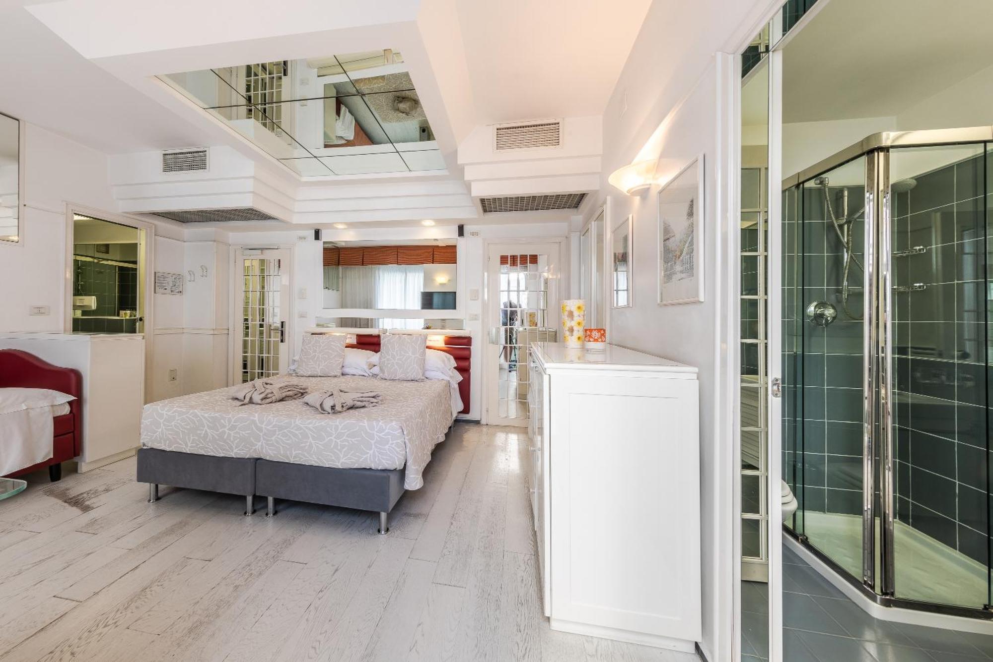 Hotel Diamond Riccione Dış mekan fotoğraf