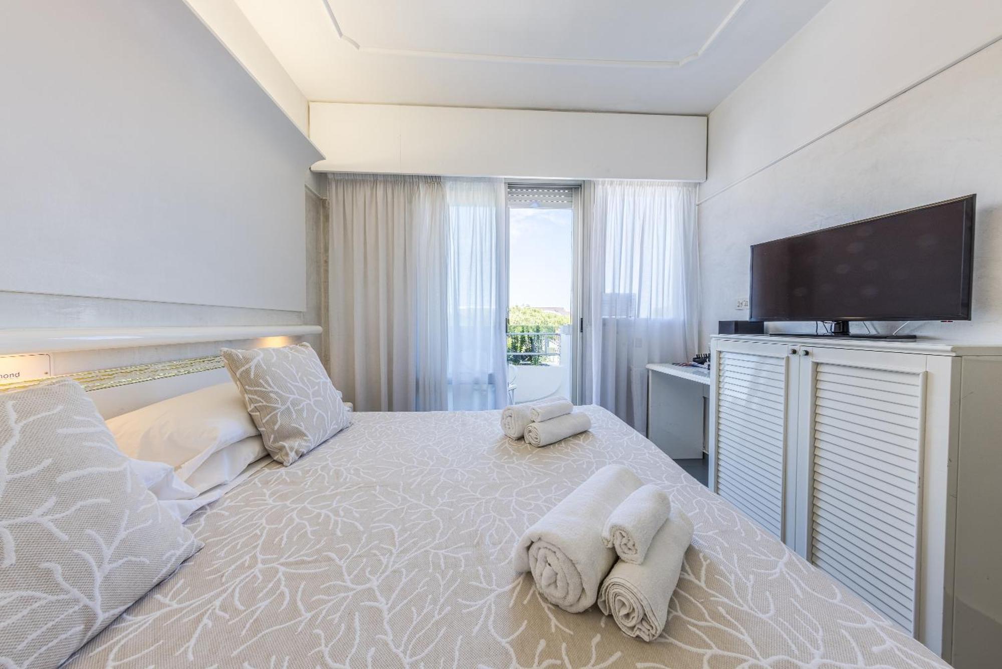 Hotel Diamond Riccione Dış mekan fotoğraf